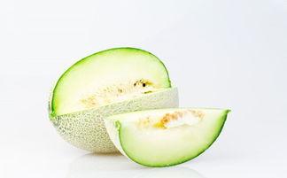 美女请你吃哈密瓜视频