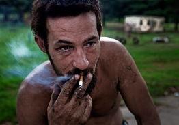 南非白人吃瓜视频,一场吃瓜视频引发的种族争议